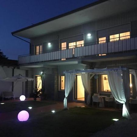 City Garden Guest House Олбия Екстериор снимка
