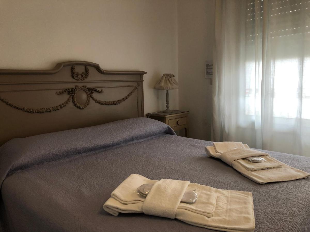City Garden Guest House Олбия Екстериор снимка