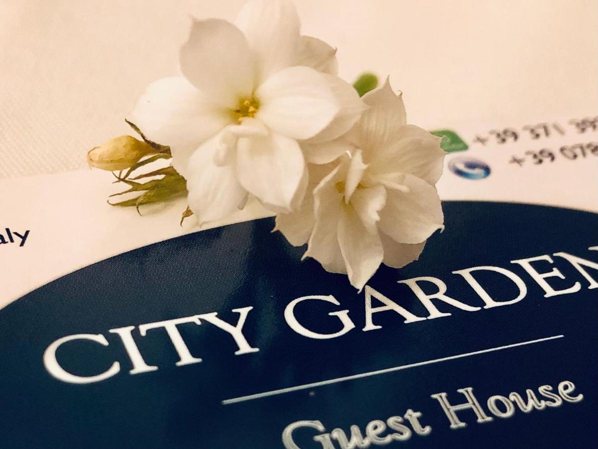 City Garden Guest House Олбия Екстериор снимка