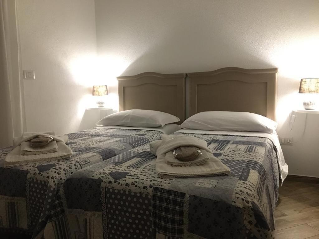 City Garden Guest House Олбия Екстериор снимка