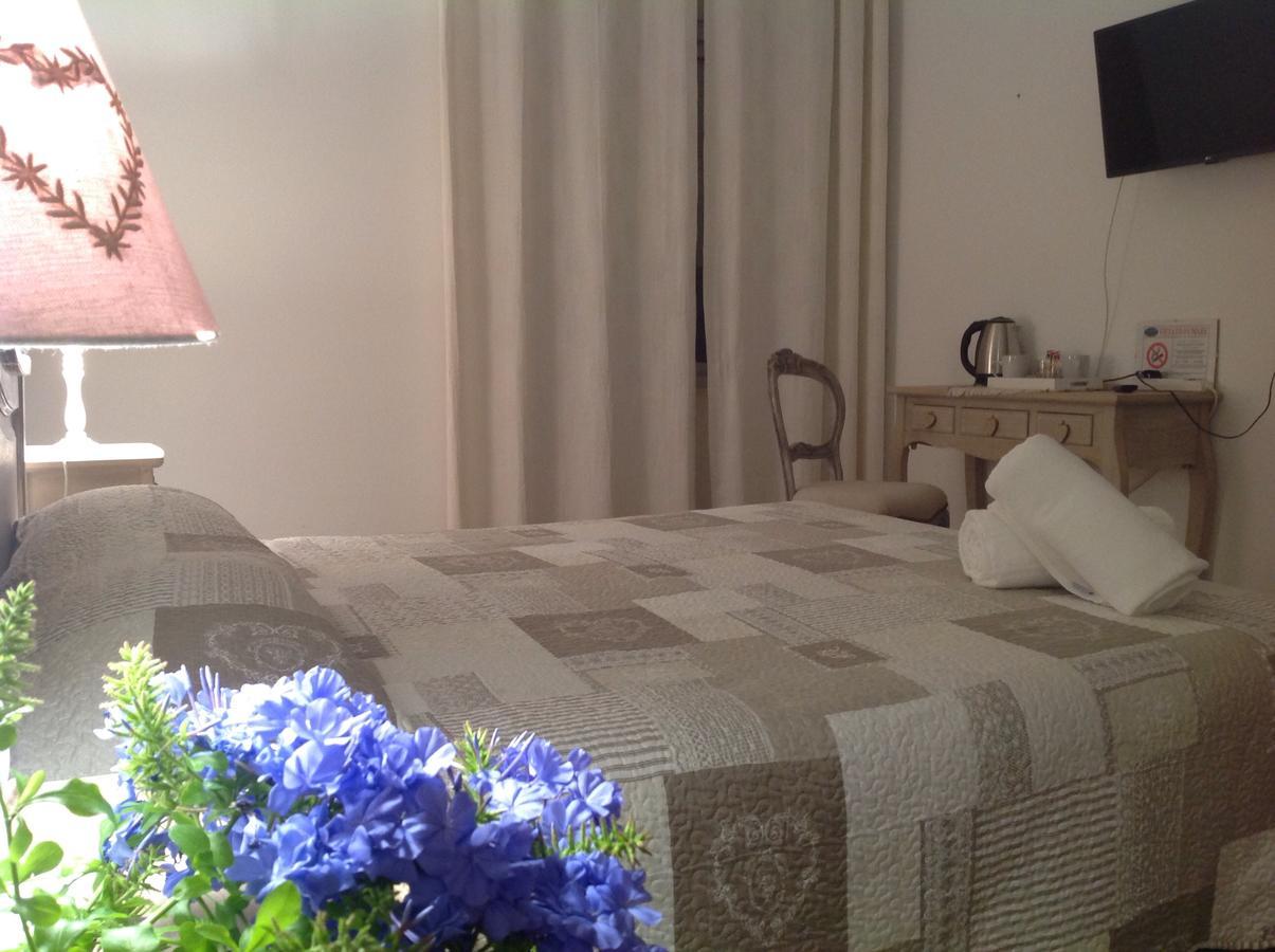 City Garden Guest House Олбия Екстериор снимка