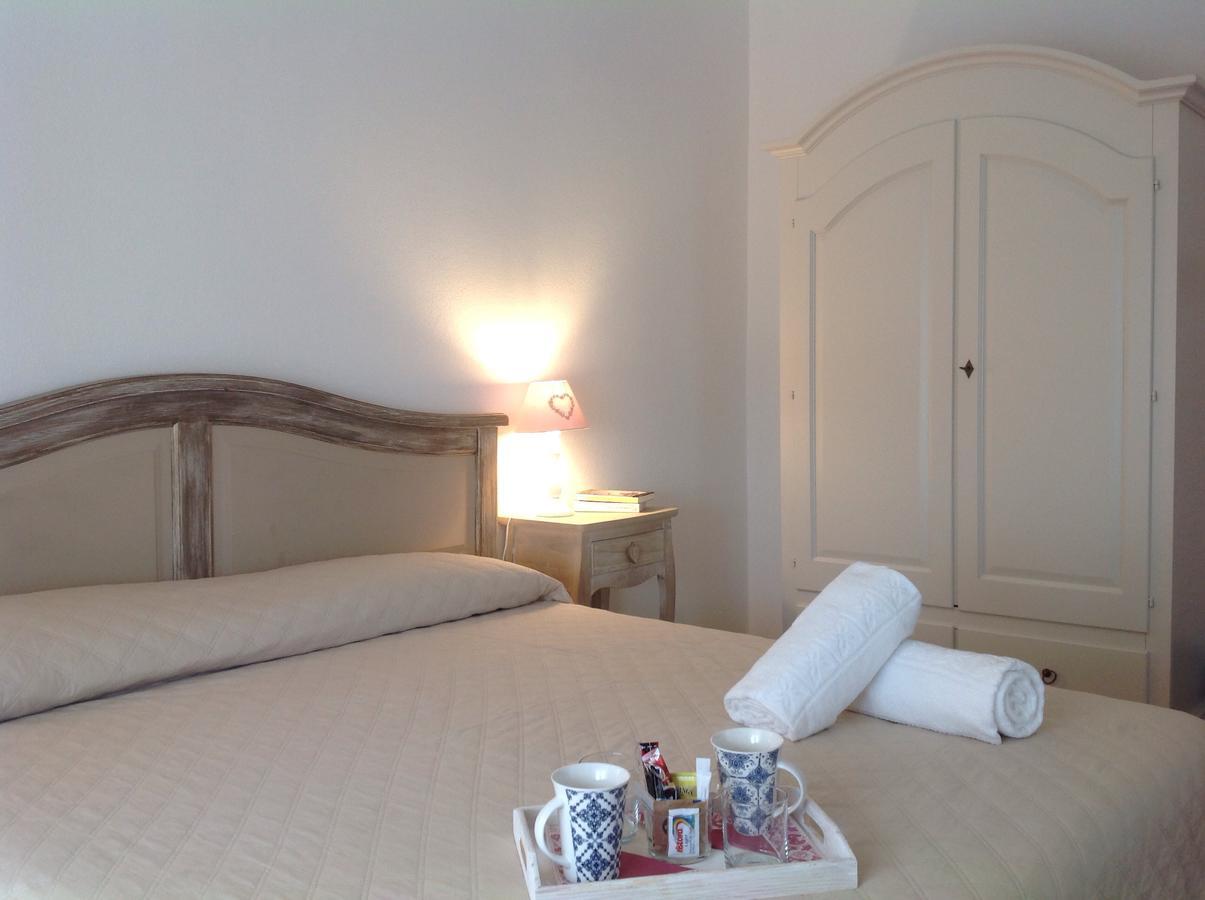 City Garden Guest House Олбия Екстериор снимка