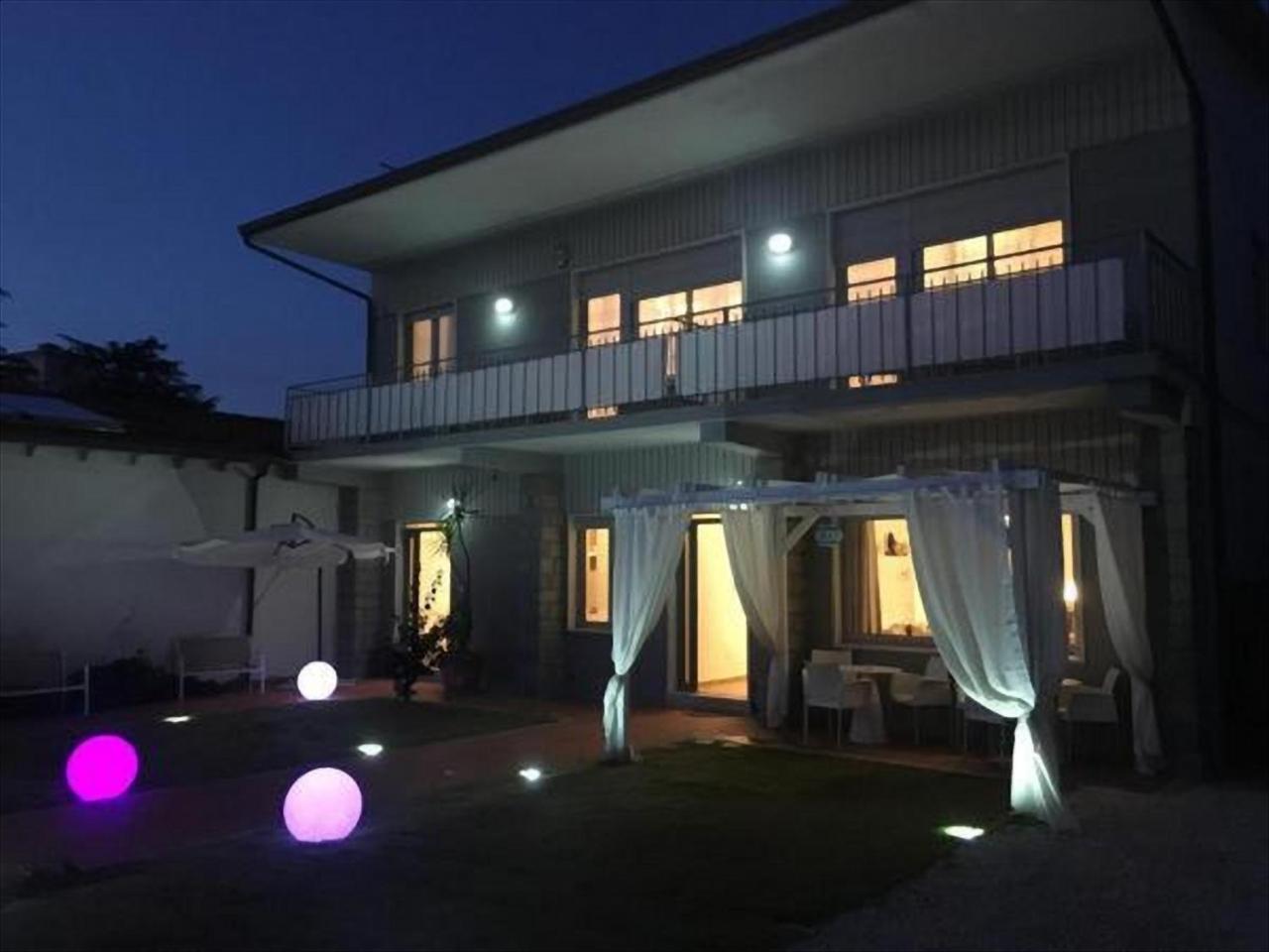City Garden Guest House Олбия Екстериор снимка