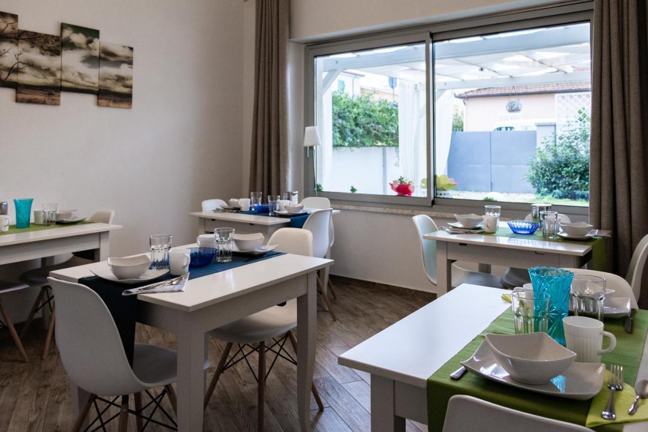 City Garden Guest House Олбия Екстериор снимка